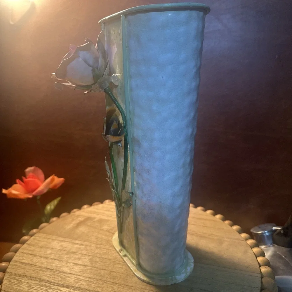 Galvanize/Metal Footed Planter/Vase With Hand Painted 3D Pink-yellowRoses 10.5